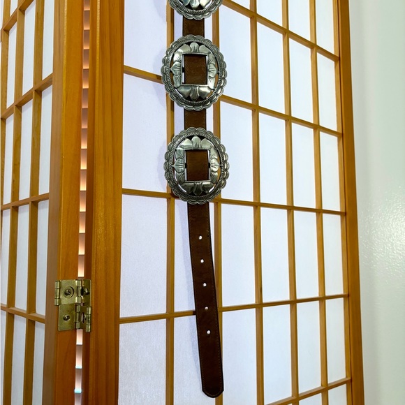 • leather vintage Concho belt • - Picture 7 of 7